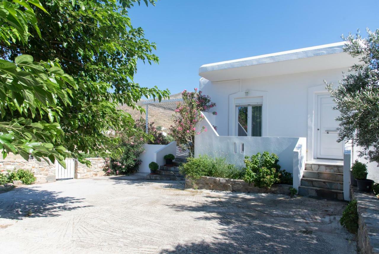 Villa Tonia 帕拉斯波罗斯 外观 照片