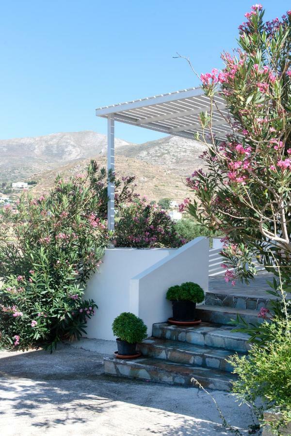 Villa Tonia 帕拉斯波罗斯 外观 照片