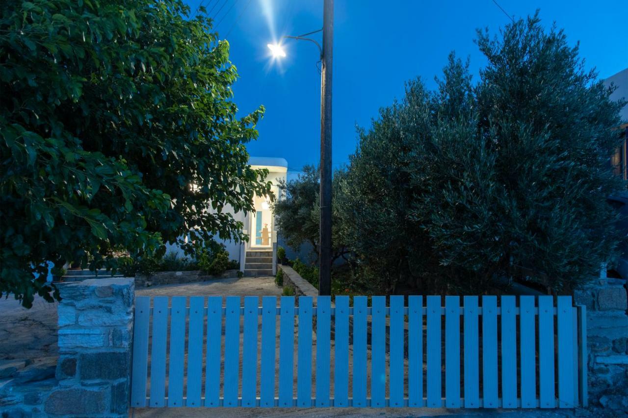 Villa Tonia 帕拉斯波罗斯 外观 照片